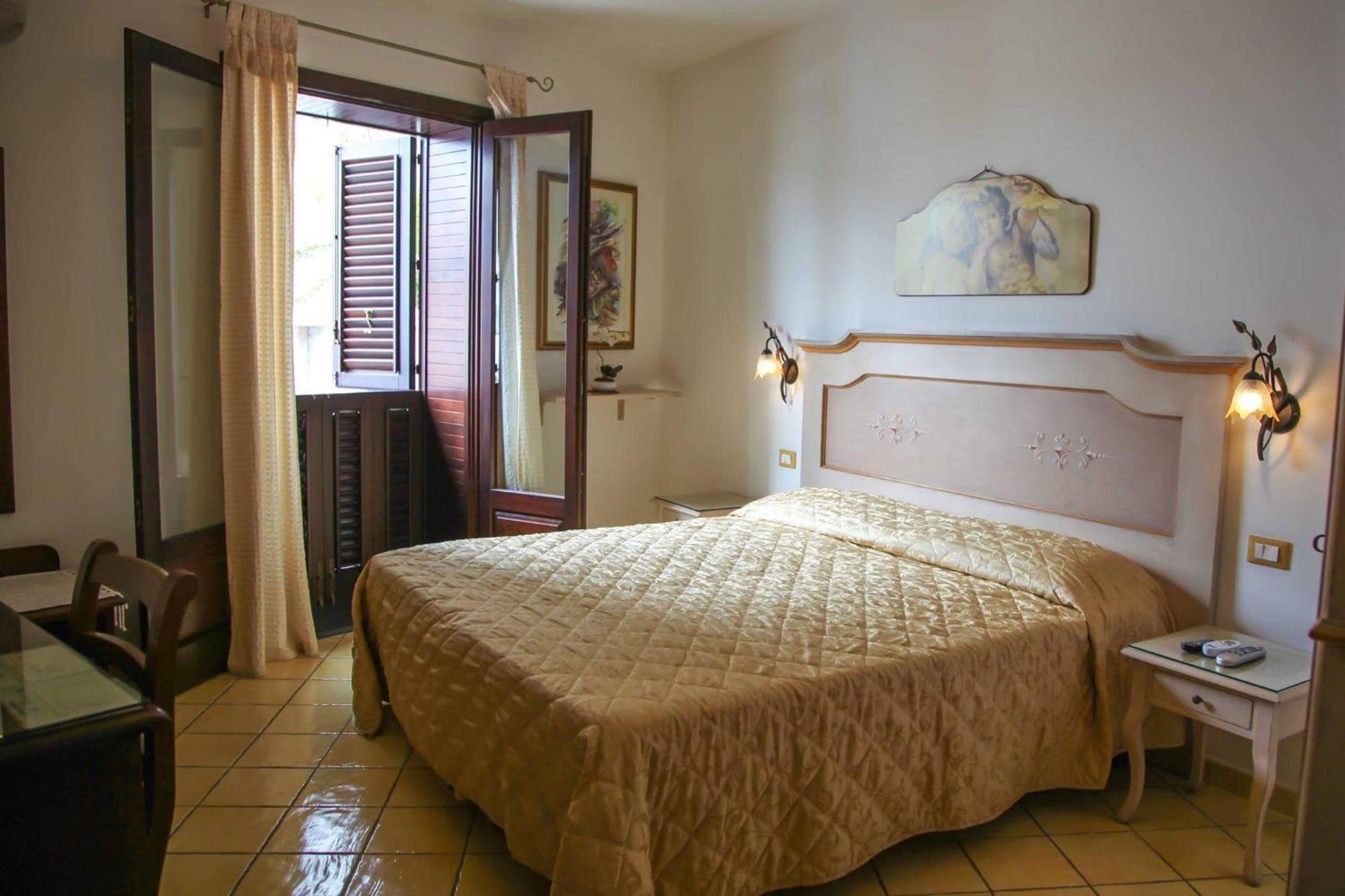 B&B Alta Marea Lipari Lipari (Isola Lipari) Exterior foto